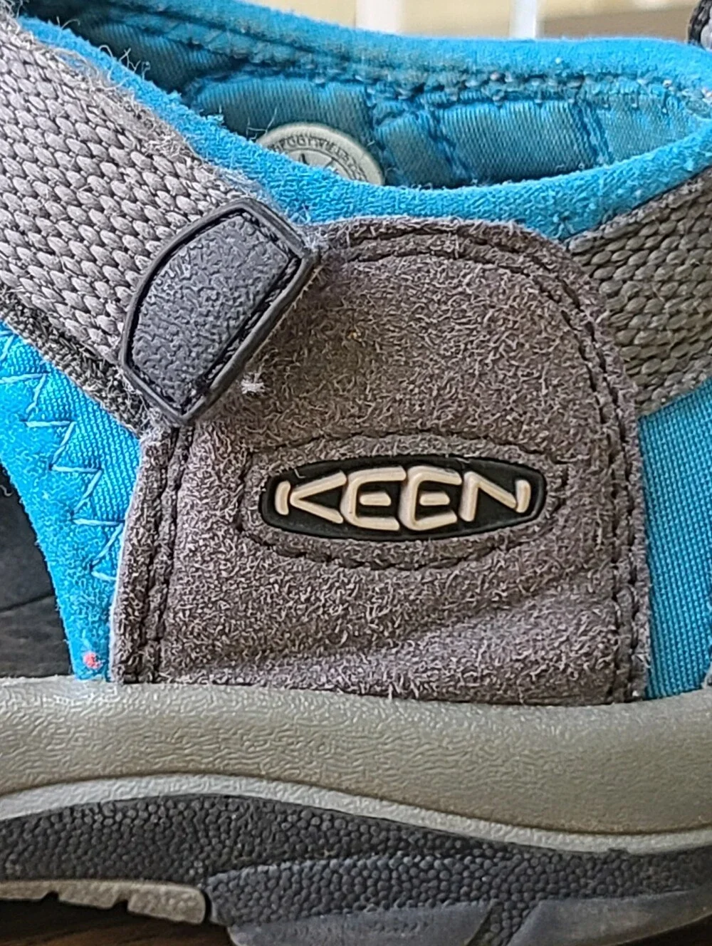 KEEN Newport H2 Water Sandals, Kids size 4